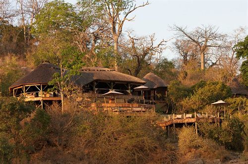 Serena Mivumo River Lodge Mkalinzu エクステリア 写真